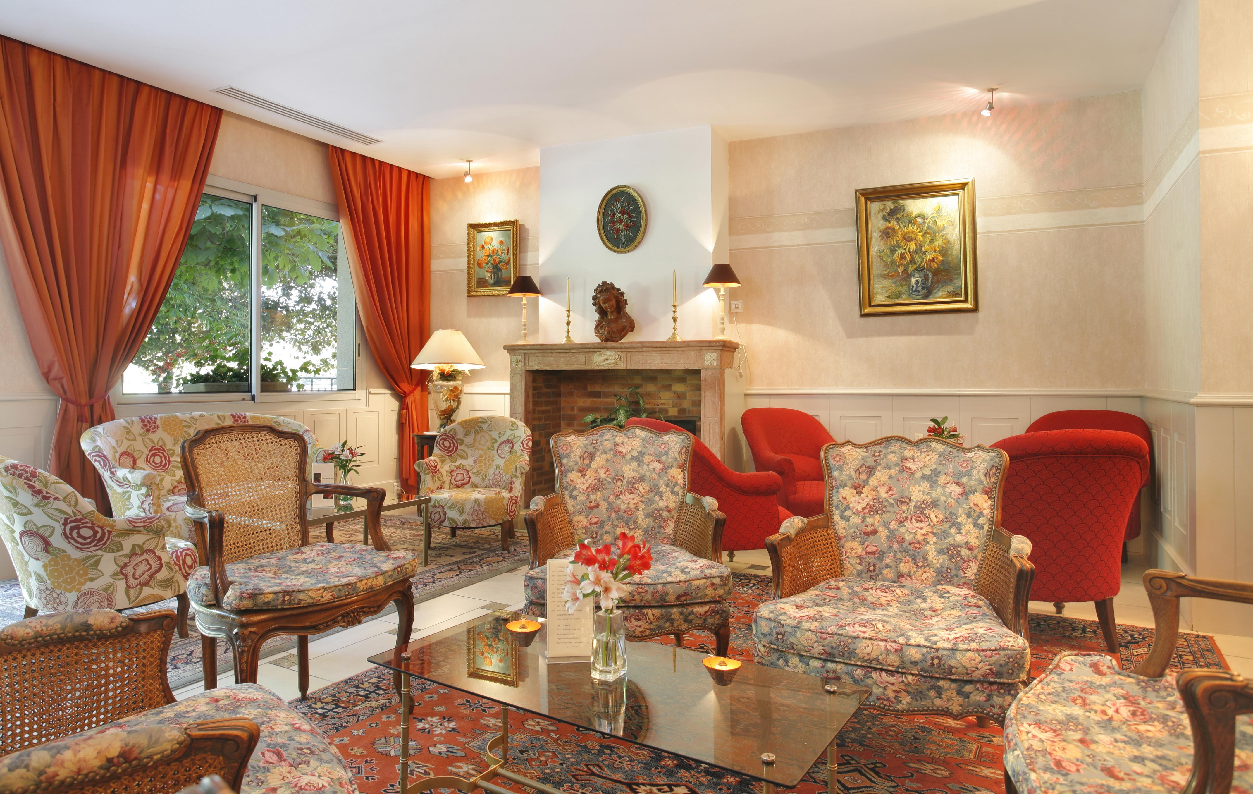 Hotel Beau Rivage Condrieu Кондриё Экстерьер фото