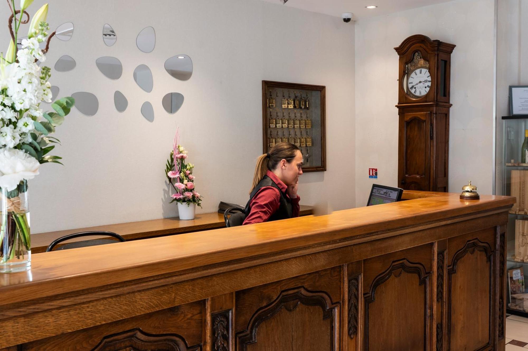 Hotel Beau Rivage Condrieu Кондриё Экстерьер фото